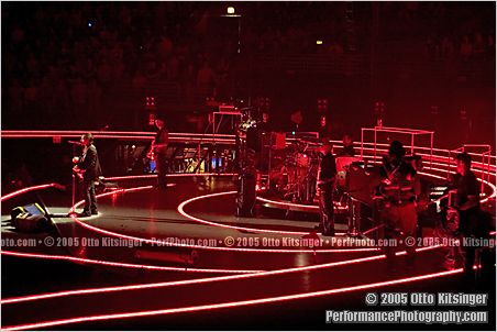Live concert photo of