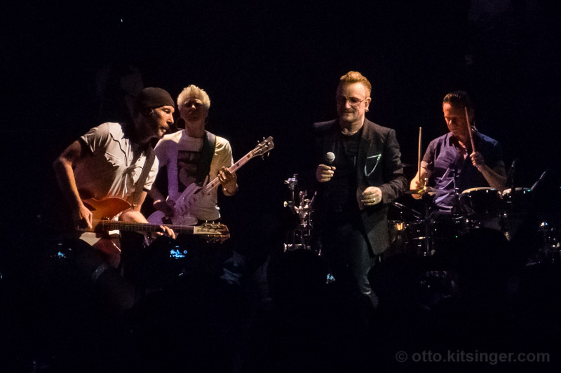 Live concert photo of The Edge, Adam Clayton, Bono, Larry Mullen Jr
