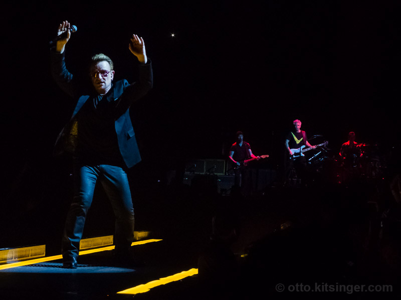 Live concert photo of Bono, The Edge, Adam Clayton, Larry Mullen Jr