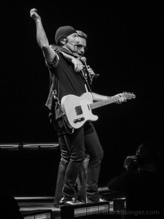 Live concert photo of The Edge, Bono