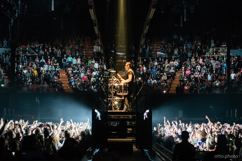 Live concert photo of Larry Mullen Jr