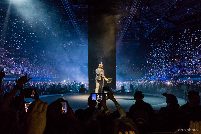 Live concert photo of Bono